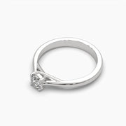 Round Cut Diamond Ring