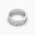 Round Diamond Embrace Ring