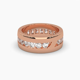 Round Diamond Embrace Ring
