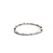 Baguette Diamonds Delicate & Feminine Bracelet