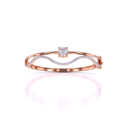 Elegant Wavy Gold Diamond Bangle