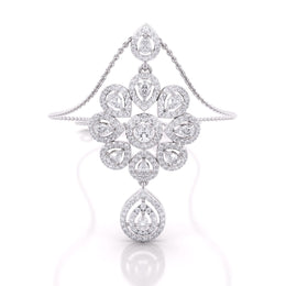 Classic Design Pendant with Fancy Diamond