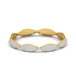 Detailed Diamond Cluster Link Bracelet