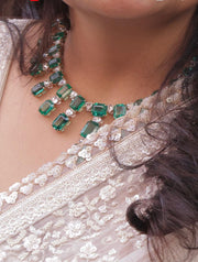 Elegant Emerald and Diamond Necklace