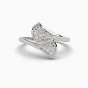 Round Cut Diamonds Diva's Ring