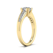 1 Carat Solitaire With Side Diamond Ring